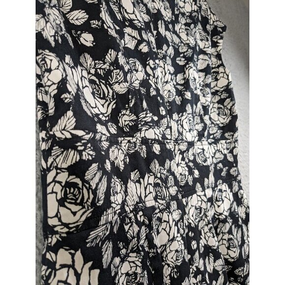 Talbots Dress Womens 4 Roses Boho Floral Black White Cotton Stretch Pockets - Picture 15 of 16